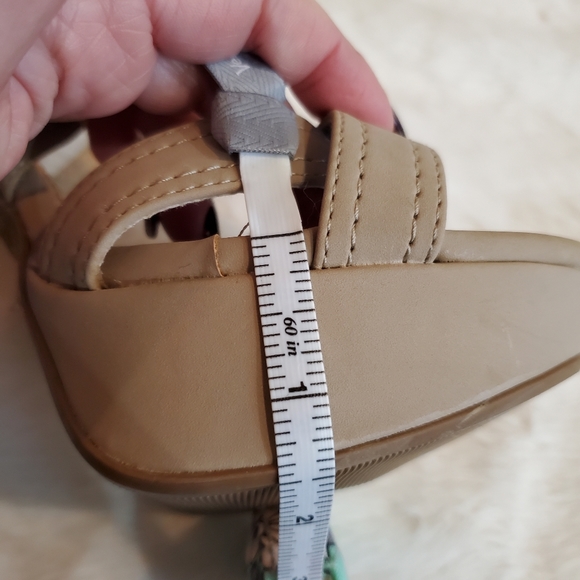 NWT Anne Michelle Beige Strappy Heels - Picture 12 of 12